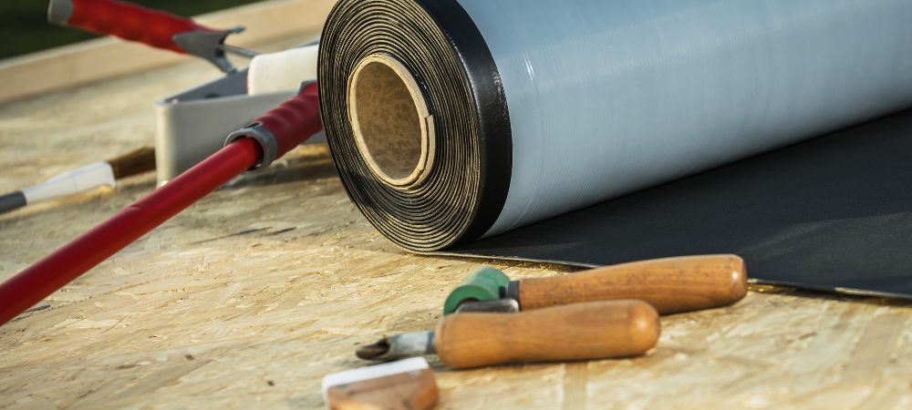 Key Considerations When Choosing a Roofing Material